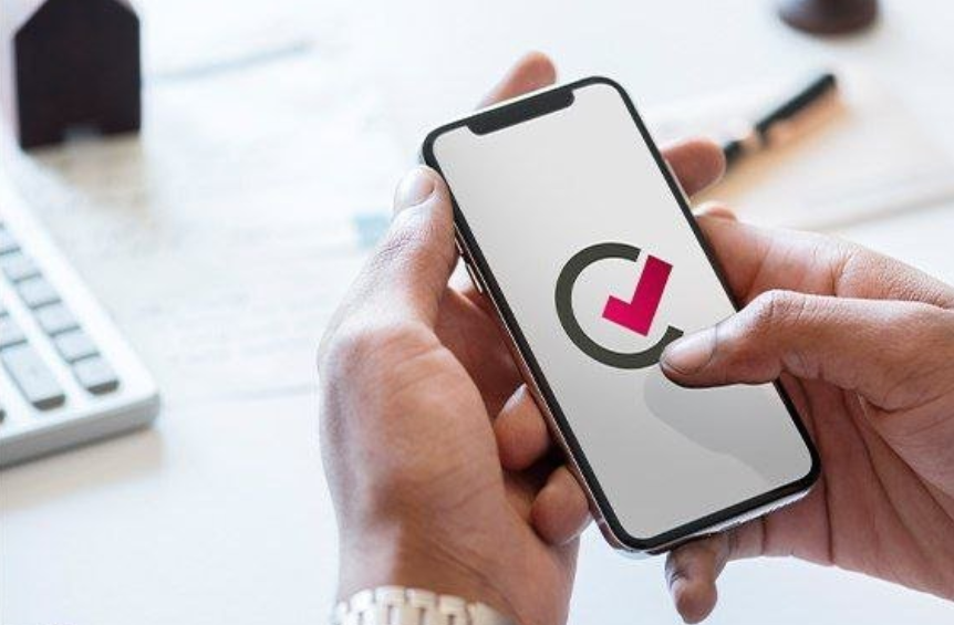 چه بروکرهایی با تاپ چنج کار می کنند