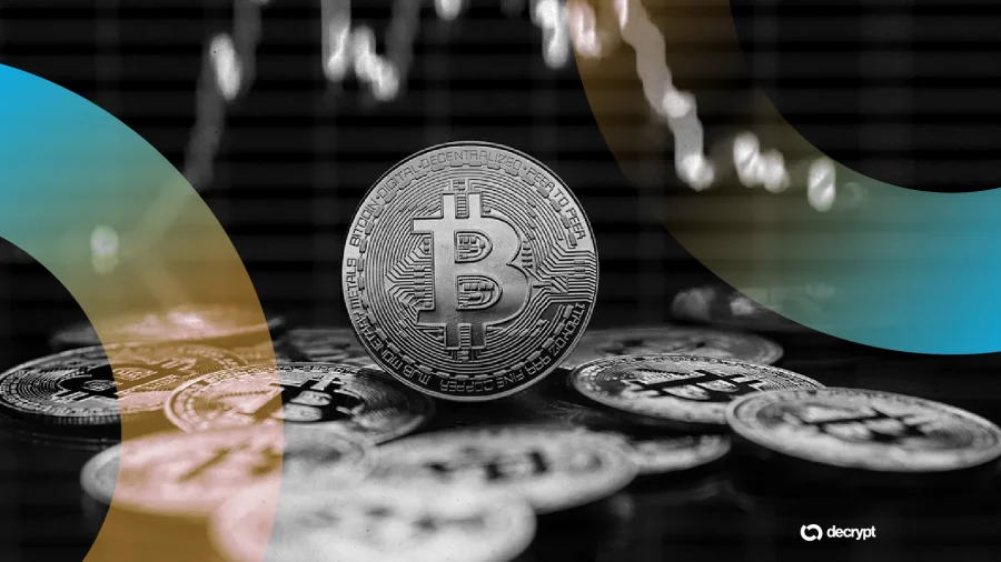 ترس نهنگ‌ها بیت‌کوین را لرزاند، اما نمودارها هنوز سیگنال رشد می‌دهند