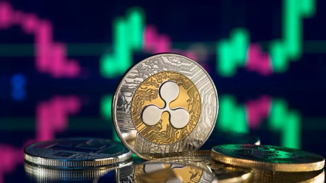 حرکت تاریخی ریپل در برابر بیت کوین با چشم‌انداز روشن ETF در سال ۲۰۲۵