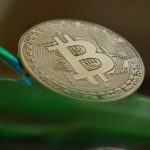 اد یاردنی: کاهش قیمت بیت‌کوین ناشی از فشار نقدینگی است و طلا همچنان پناهگاه امن است
