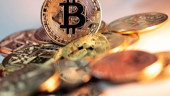 انحلال 800 میلیون دلاری در بازار کریپتو؛ معاملهگران با مشکلات جدی روبهرو شدند