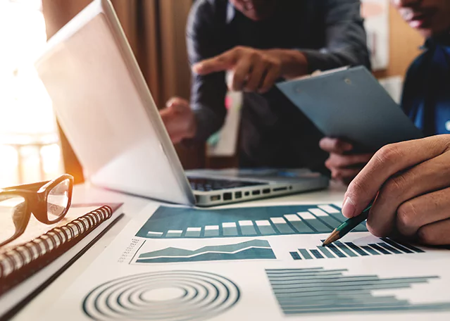 انتشار گزارش‌های مهم اقتصادی از بریتانیا و منطقه یورو در روز پنج‌شنبه