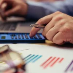 افت دلار آمریکا در برابر یورو، پوند و فرانک در معاملات نیویورک