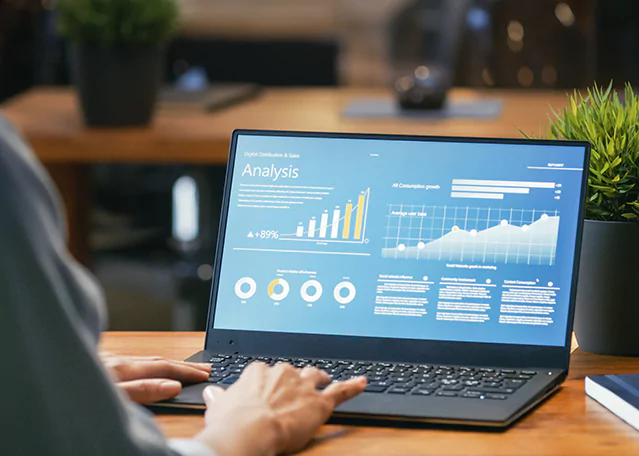 افت دلار پس از داده‌های ضعیف مصرف‌کننده در آمریکا