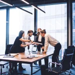 بازار سهام تایوان پس از سه روز رشد پیاپی به 27400 واحد رسید