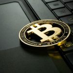 سقوط بیت‌کوین به ۸۶۰۰۰ دلار؛ فعال شدن نهنگ‌های قدیمی و فشار فروش سنگین