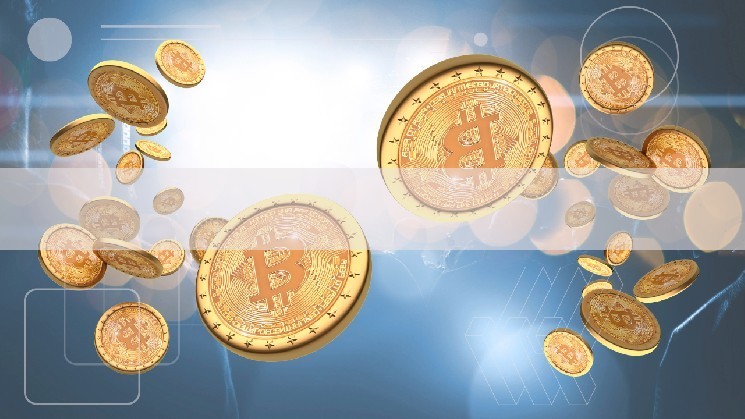 با رسیدن بیت‌کوین به 90 هزار دلار، فشار فروش در بازار بیشتر شده است