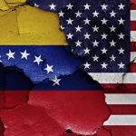 تأثیر تنش‌های ایالات متحده و ونزوئلا بر بازارهای جهانی؛ آیا بیت‌کوین نقش طلا را ایفا می‌کند؟